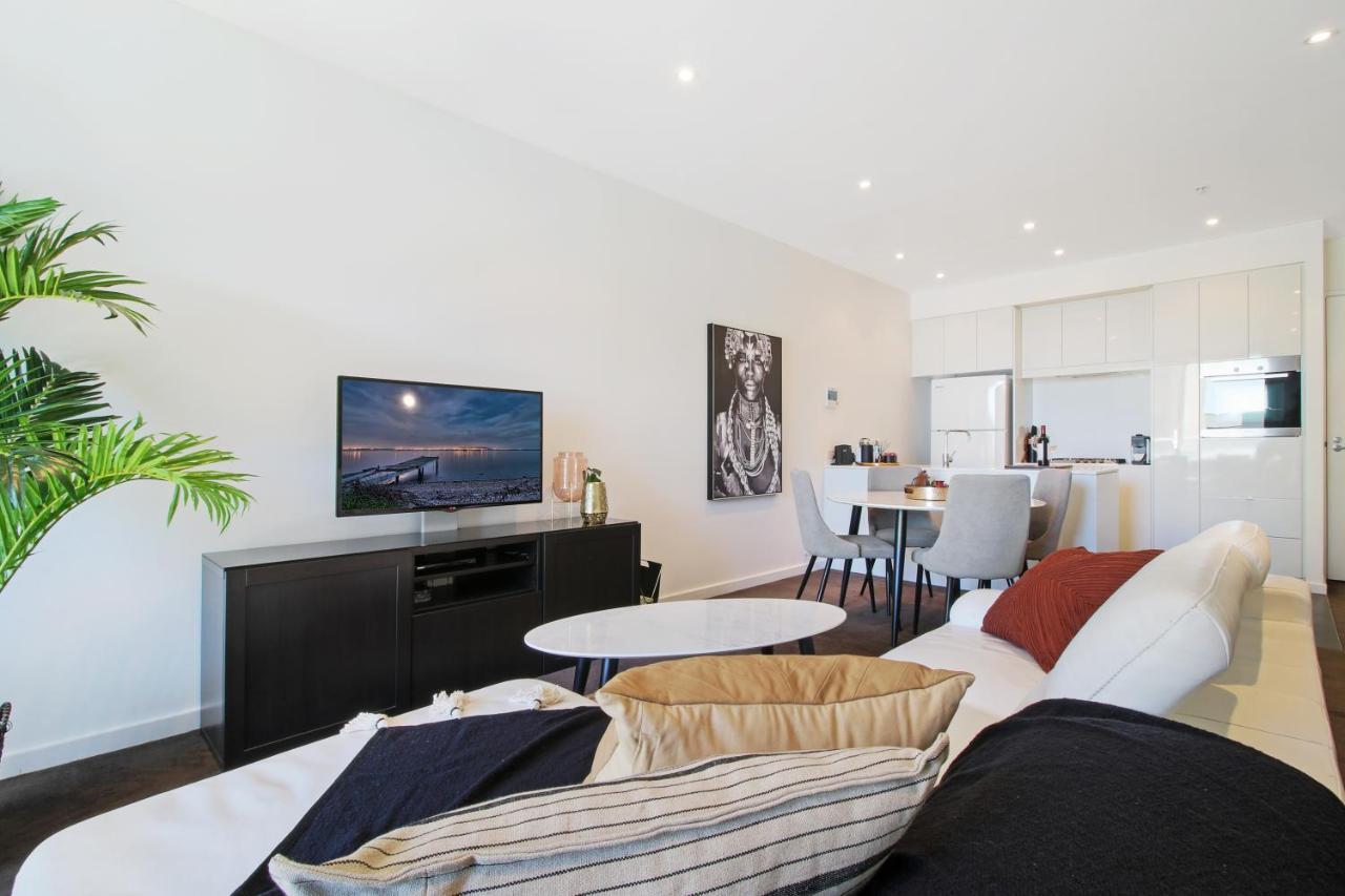 Lux 2Br Apt On Hindmarsh Sq-Pool-Gym-Sauna-Parking Adelajda Zewnętrze zdjęcie