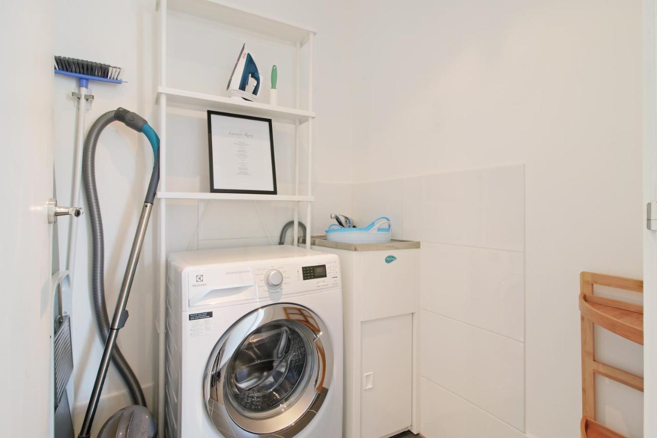 Lux 2Br Apt On Hindmarsh Sq-Pool-Gym-Sauna-Parking Adelajda Zewnętrze zdjęcie